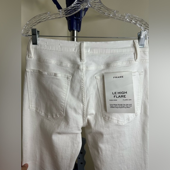 NWT FRAME HIGH-RISE FLARE WHITE DENIM - Picture 6 of 8